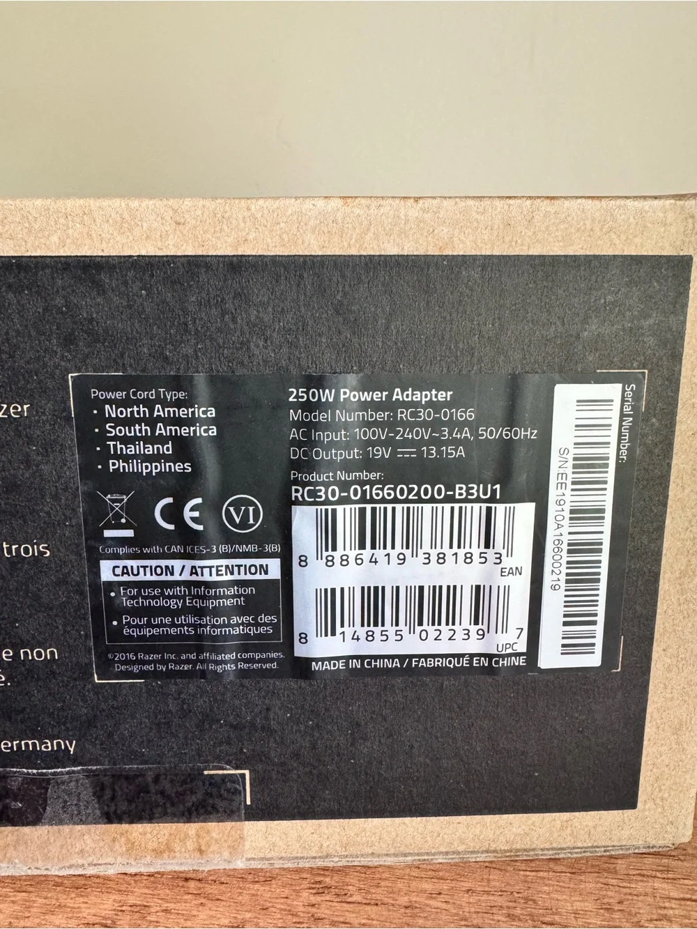 RAZER BLADE PRO 250W Power Adapter + Power Cord Accessory Pack Model RC30-0166